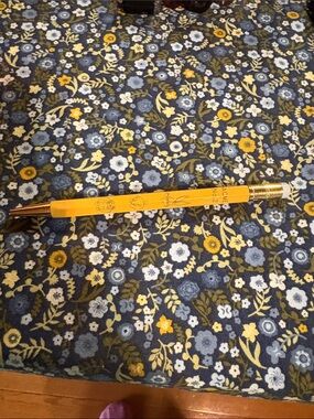 Acme no 2 Looney Toons Pen Metal and Heavy